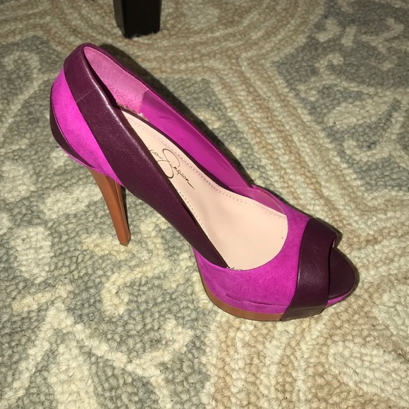 Shoes - Picture 3 of 3